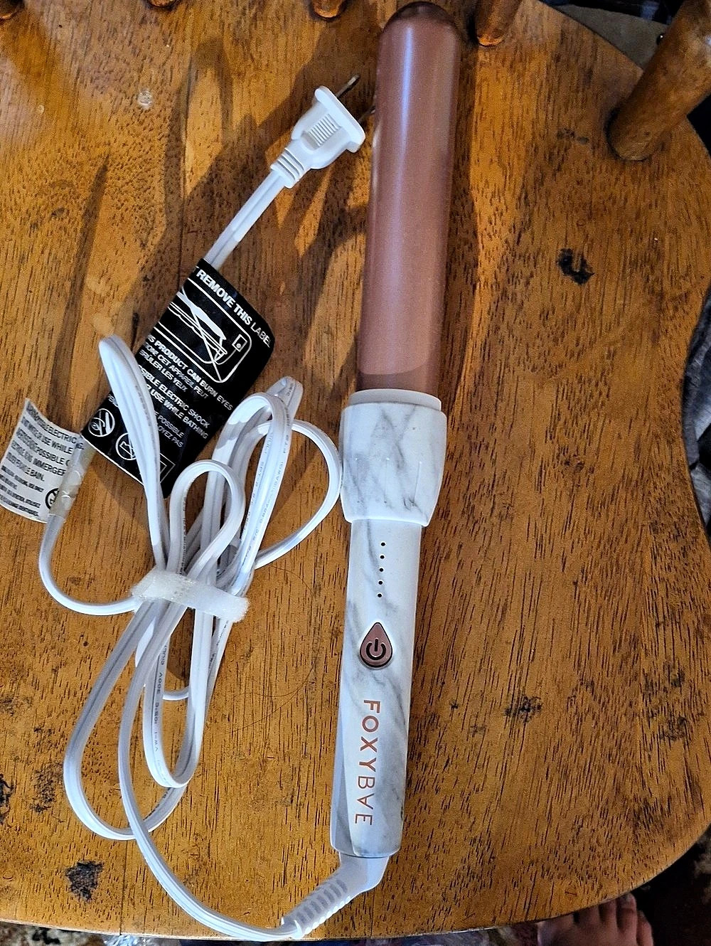 FoxyBae White Marble Rose Gold Curling Wand White & Brown